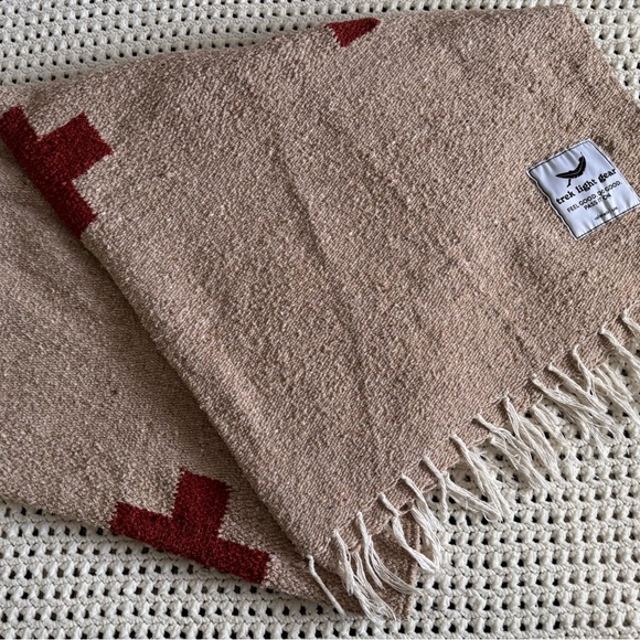 Trek Light Gear “Positive Vibrations” Handwoven Mexico Tan Fringe Blanket/Throw - Picture 2 of 13